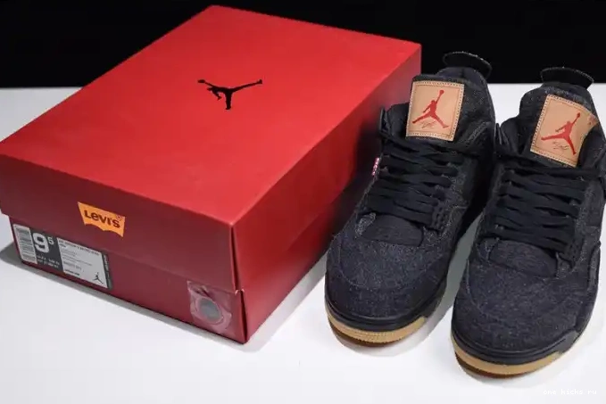Cheap 4 'black' x Levi's Jordan Air AO2571-001 0407